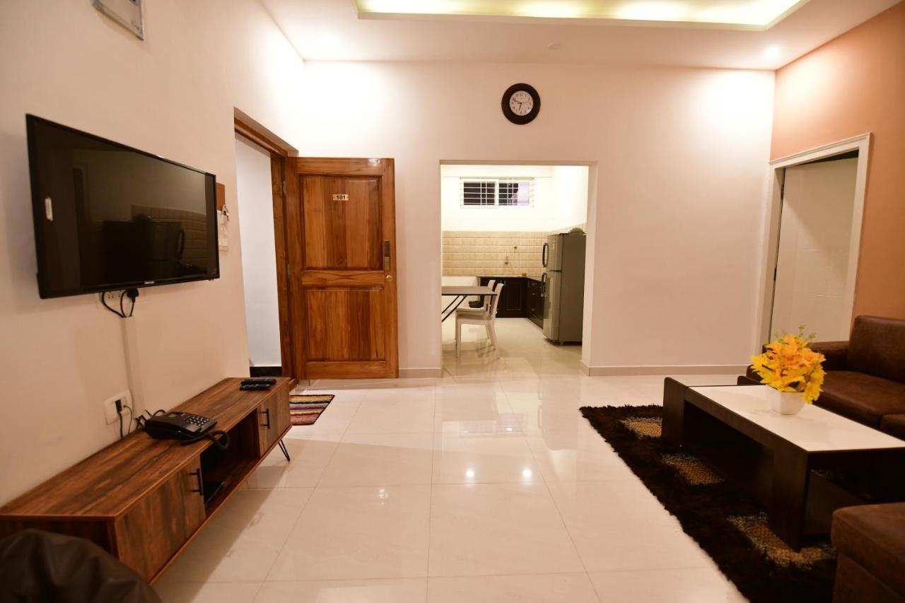 Xcel Luxury Hotel Apartments-Home Living Redefined Mysore Exterior foto